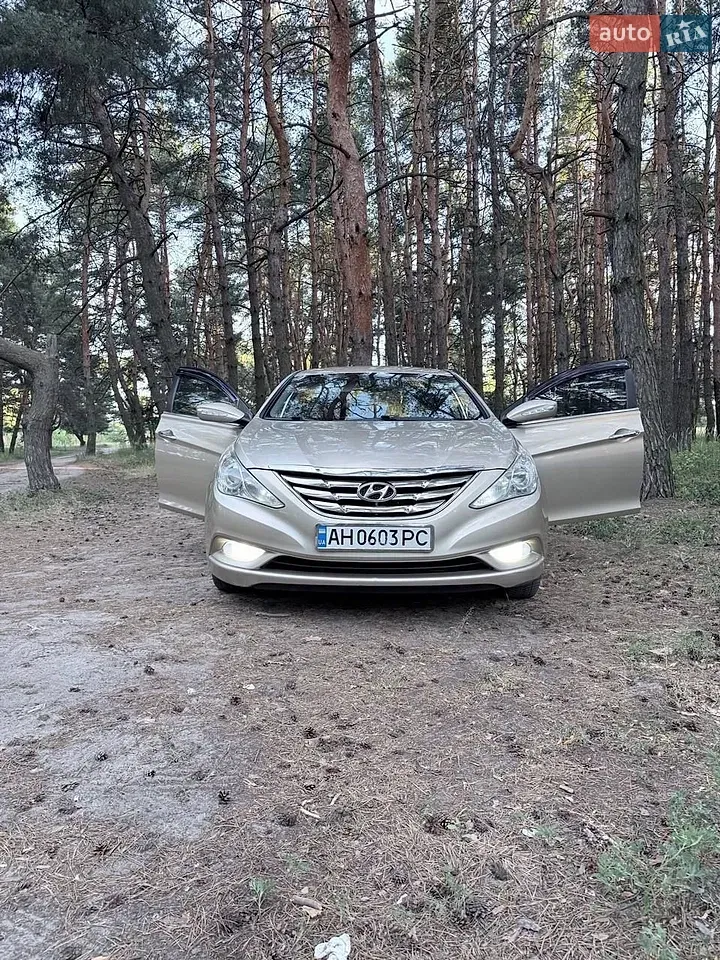 Hyundai Sonata 2010 photo 4