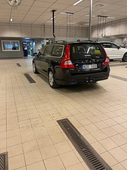 Volvo V70 2013 photo 2