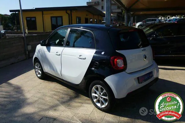 Smart Forfour 2016 photo 5