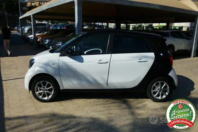Smart Forfour 2016 photo 4