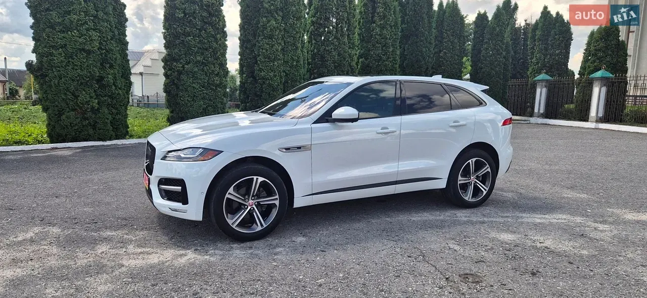 Jaguar F-Pace 2017 photo 2