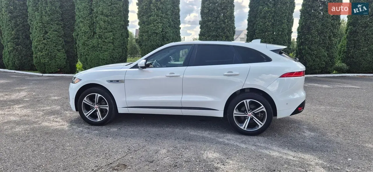 Jaguar F-Pace 2017 photo 3