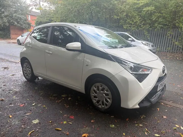 Toyota Aygo 2019 photo 2