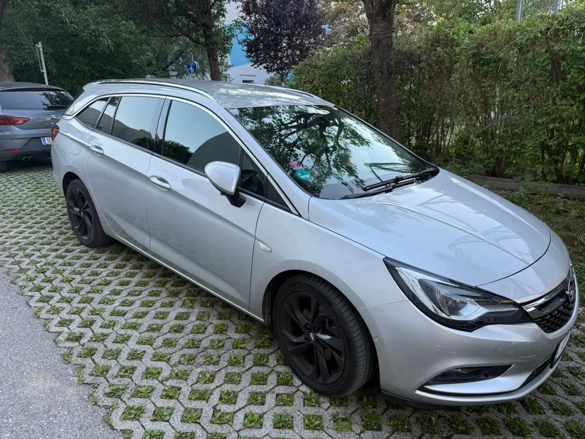 Opel Astra 2019 photo 3