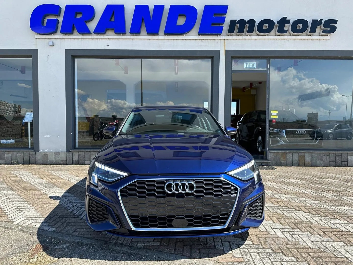 Audi A3 2024 photo 2
