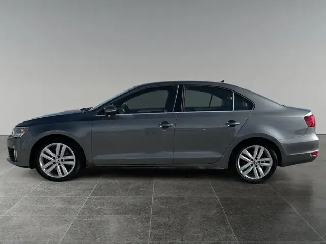Volkswagen Jetta 2012 photo 2