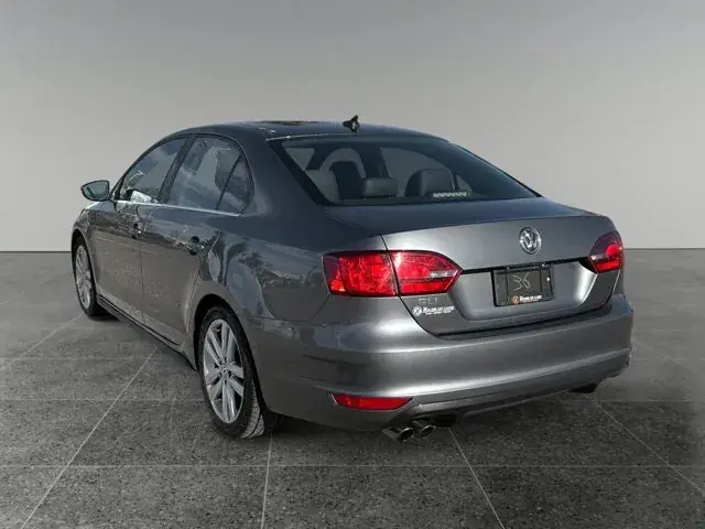 Volkswagen Jetta 2012 photo 4