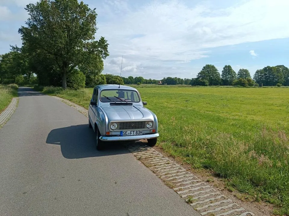 Renault R 4