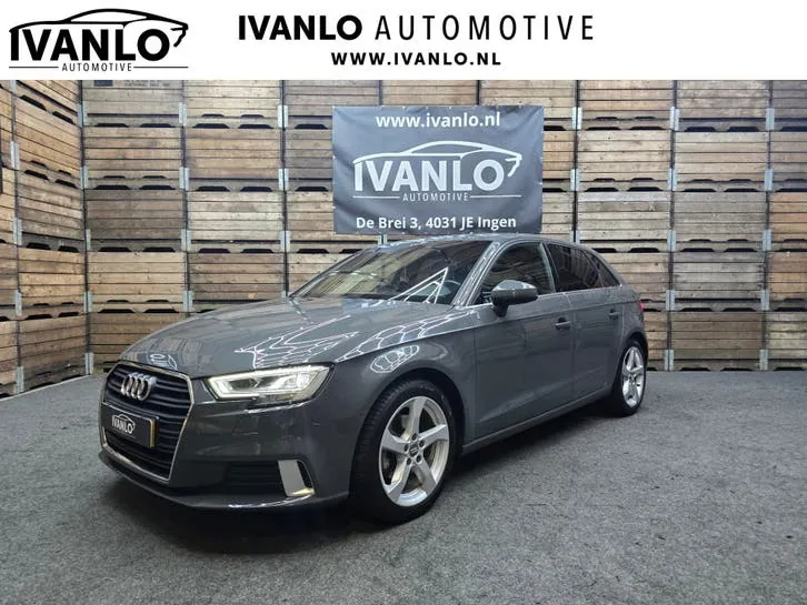 Audi A3 2017 photo 2