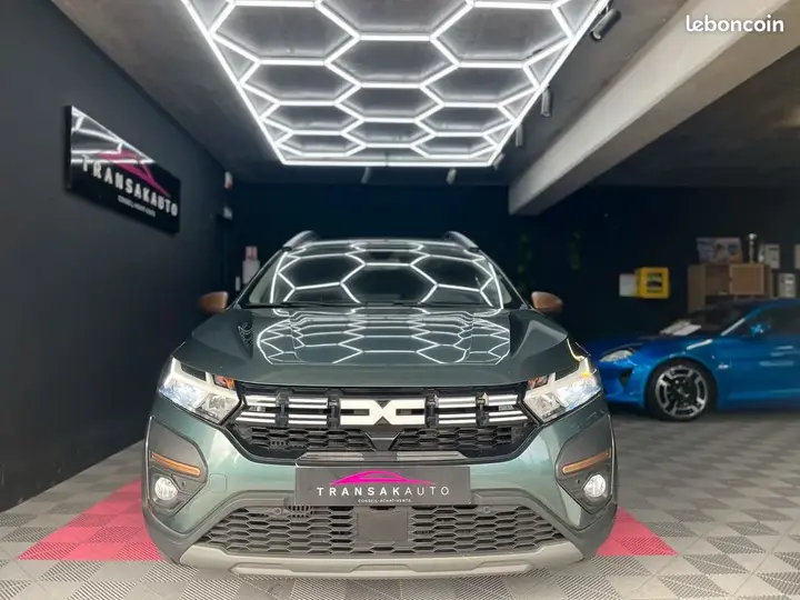 Dacia Jogger 2023 photo 2
