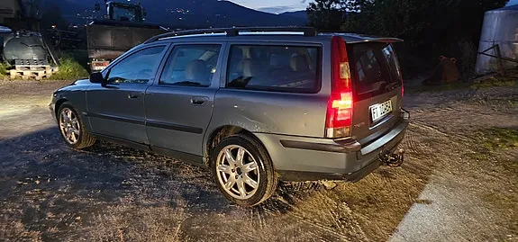 Volvo V70 2004 photo 4