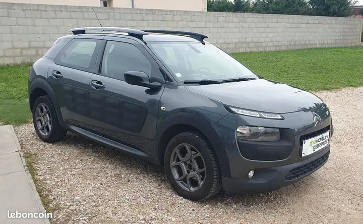 Citroen C4 Cactus 2015 photo 2
