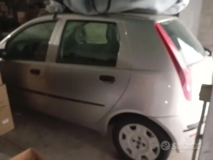 Fiat Punto 2004 photo 4