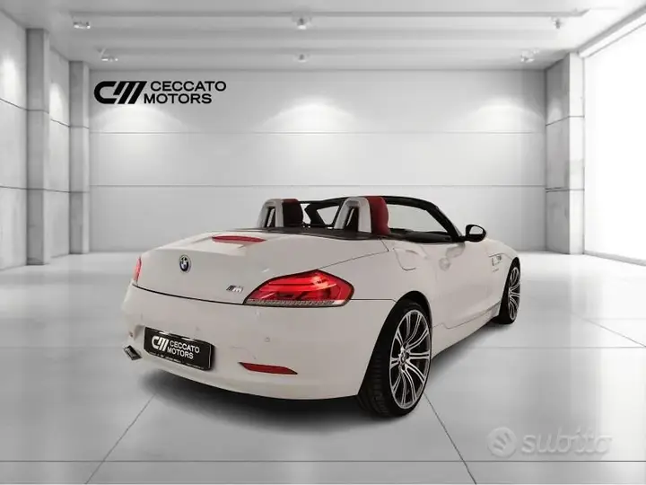 BMW Z4 2010 photo 4