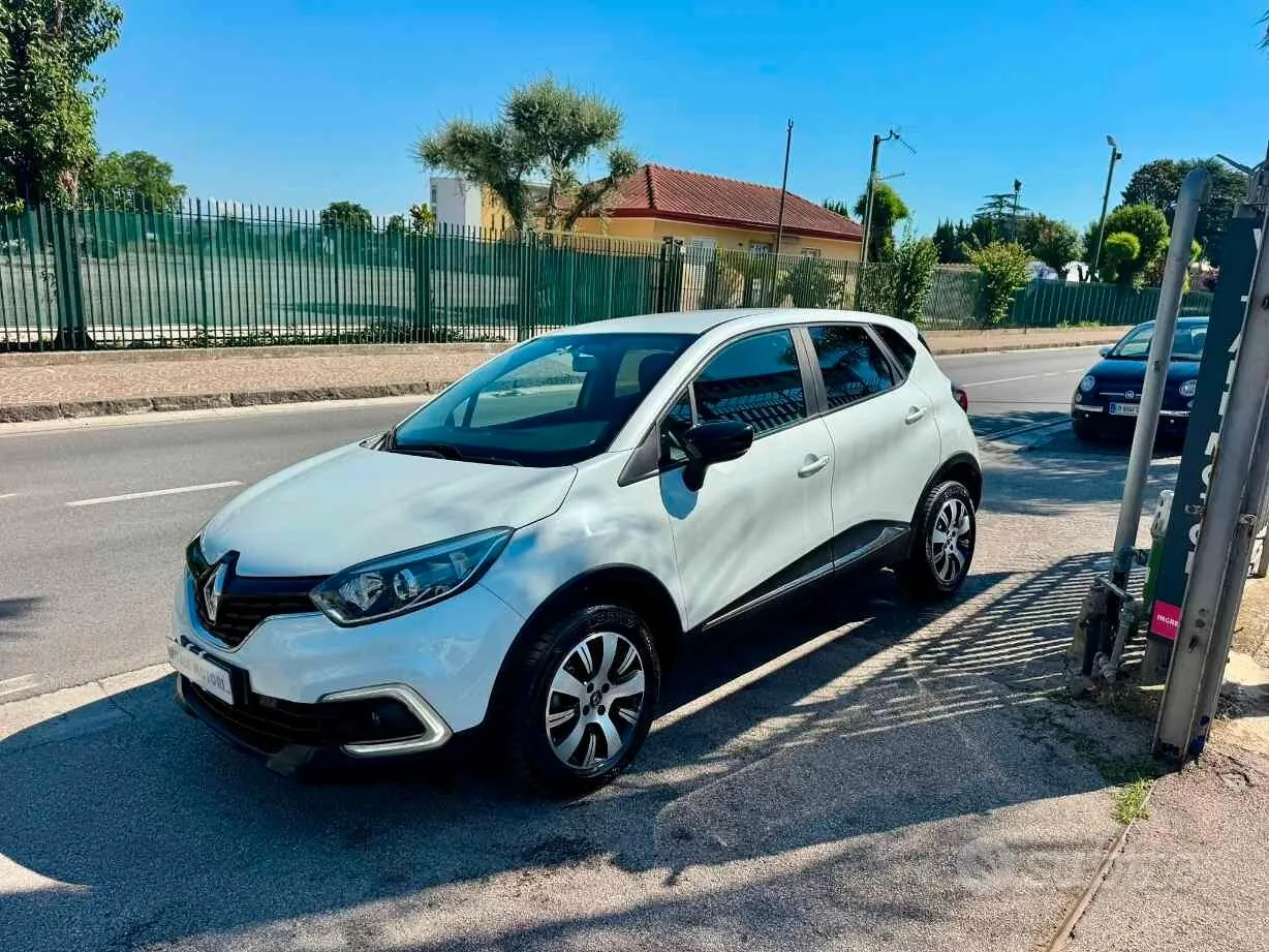 Renault Captur 2018 photo 3