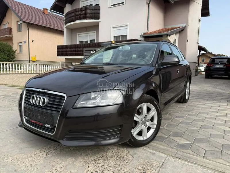 Audi A3 2009 photo 2