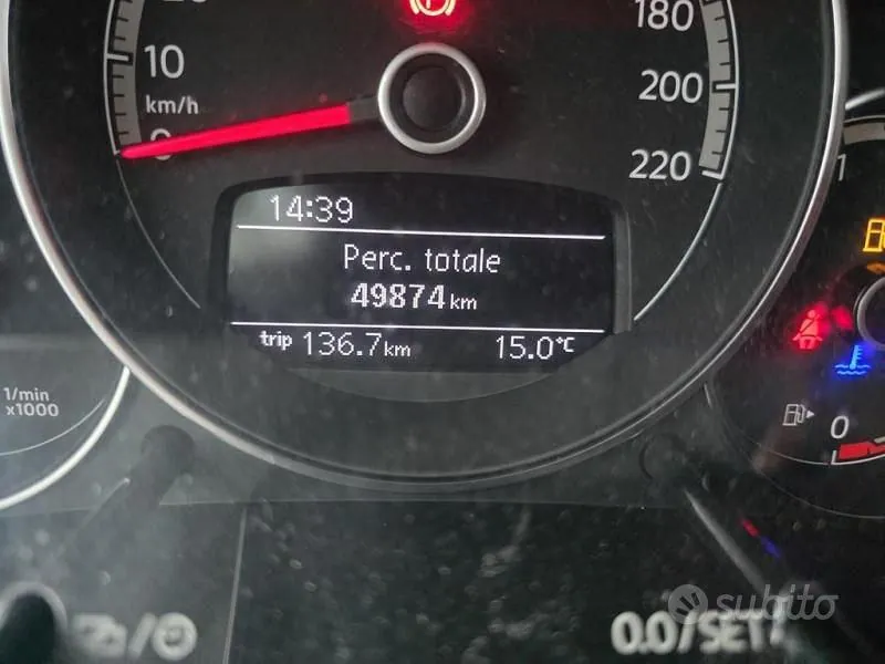 Volkswagen Up 2022 photo 5
