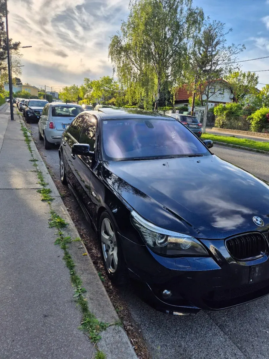 BMW 5 Series 2007 photo 2