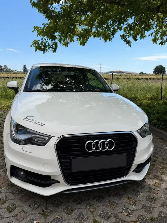 Audi A1 2012 photo 3