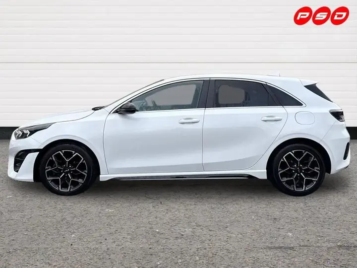 Kia Ceed 2024 photo 4