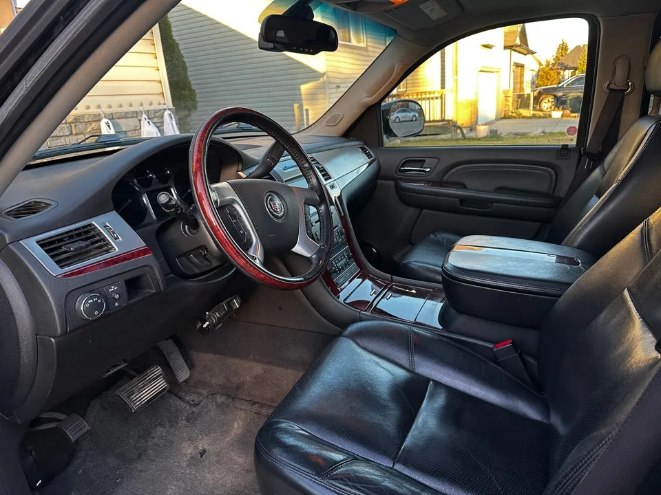 Cadillac Escalade 2008 photo 4
