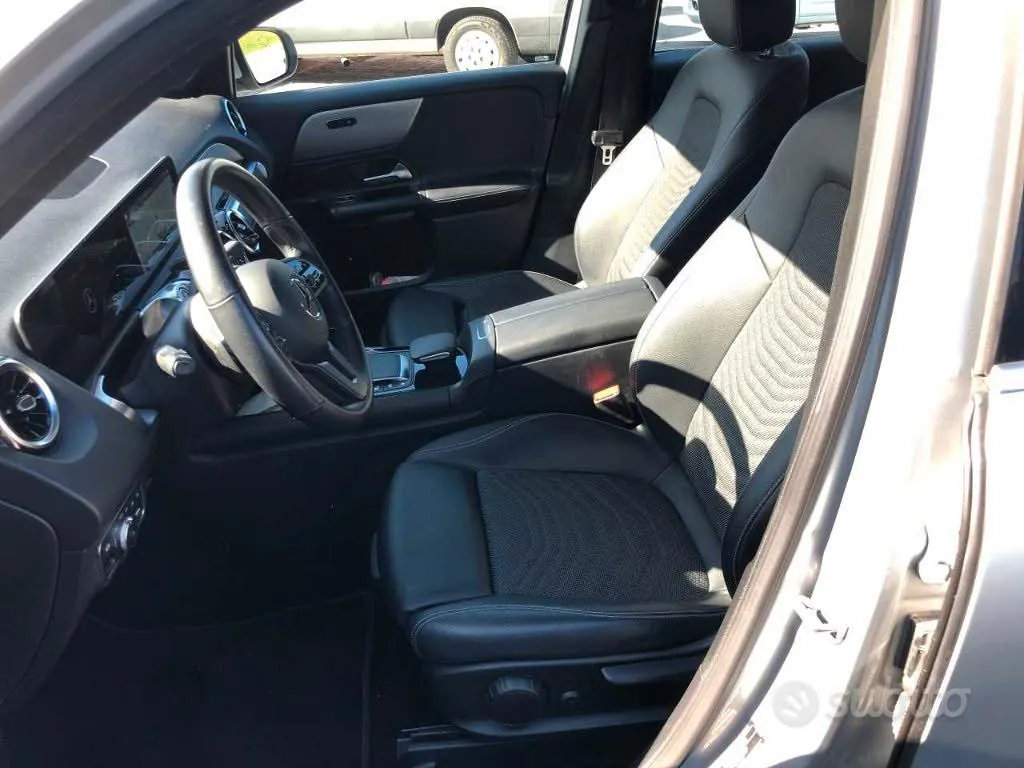 Mercedes-Benz Glb 2021 photo 5