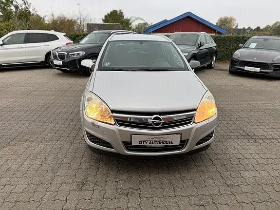 Opel Astra 2008 photo 3