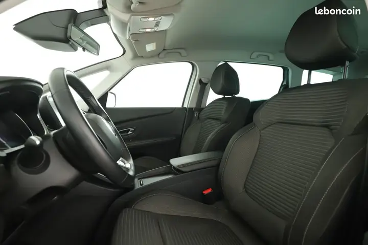 Renault Grand Scenic 2019 photo 5