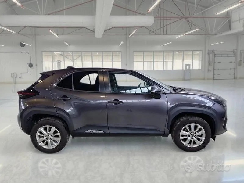 Toyota Yaris Cross 2023 photo 3