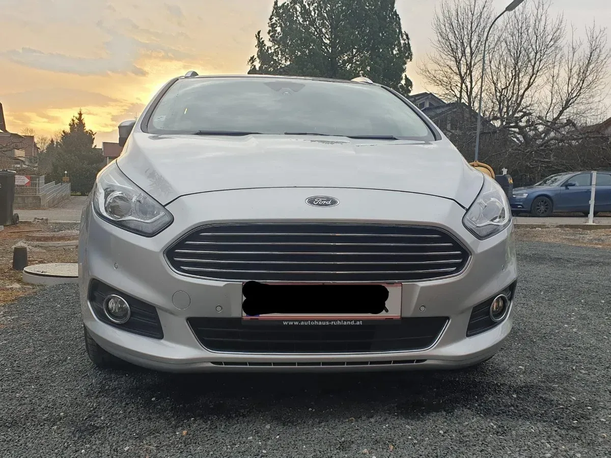 Ford S-Max 2016 photo 3