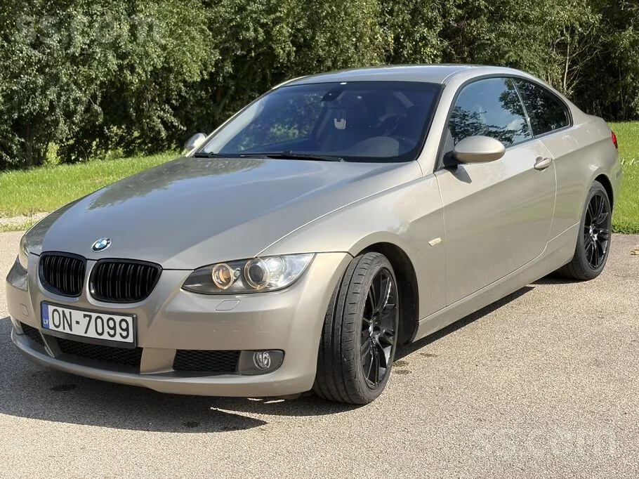 BMW 320 2008 photo 3