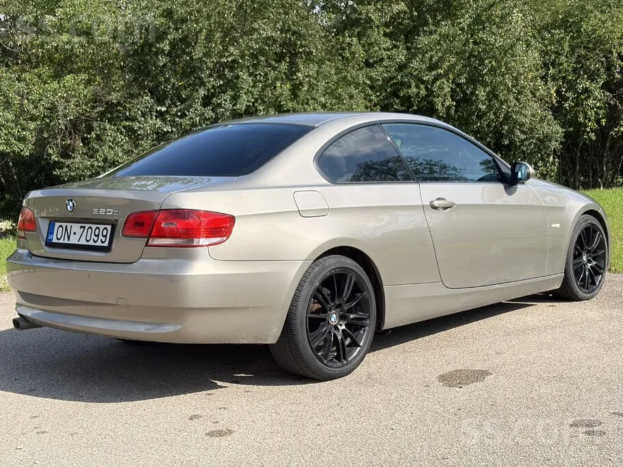 BMW 320 2008 photo 5