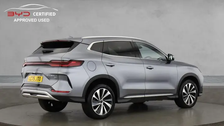 BYD Seal U 2025 photo 2