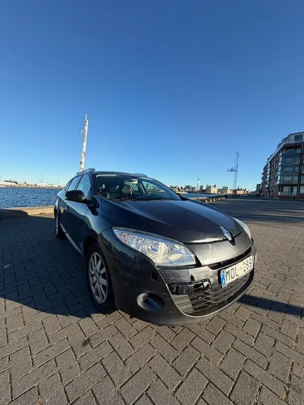Renault Megane Iii 2012 photo 2