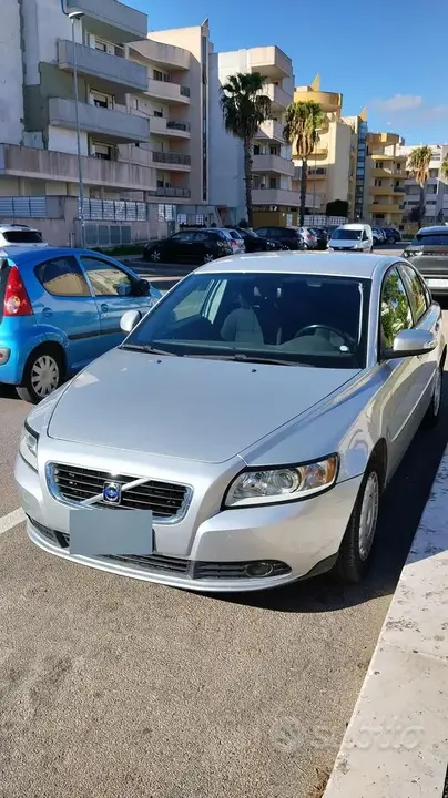 Volvo S40