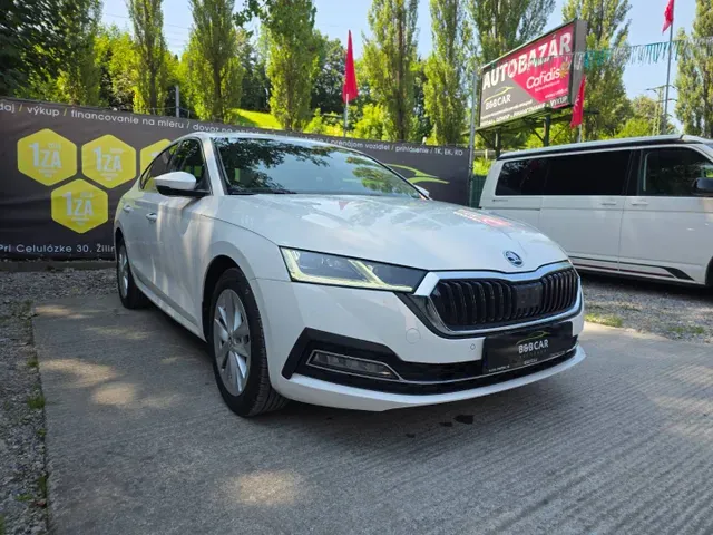 Skoda Octavia 2022 photo 3