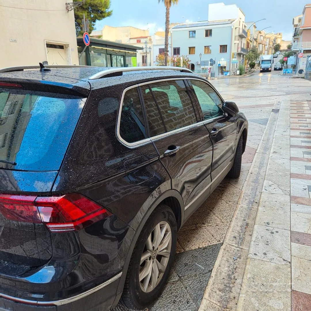 Volkswagen Tiguan 2018 photo 2