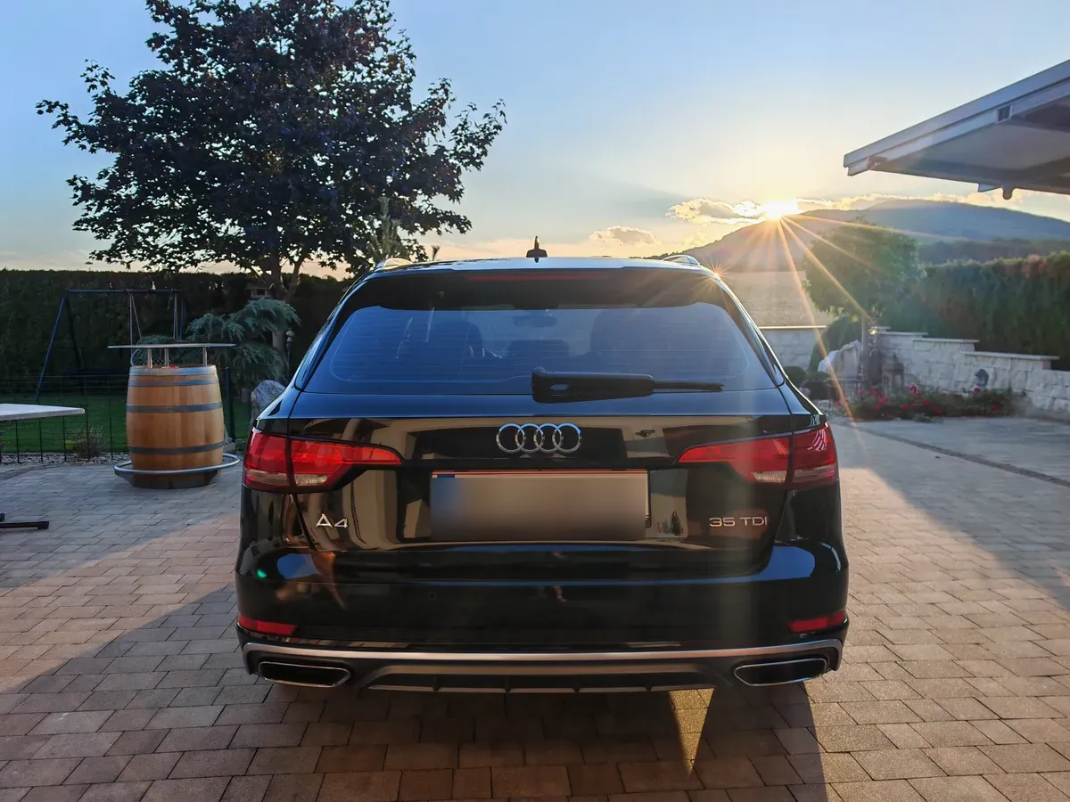 Audi A4 2019 photo 3