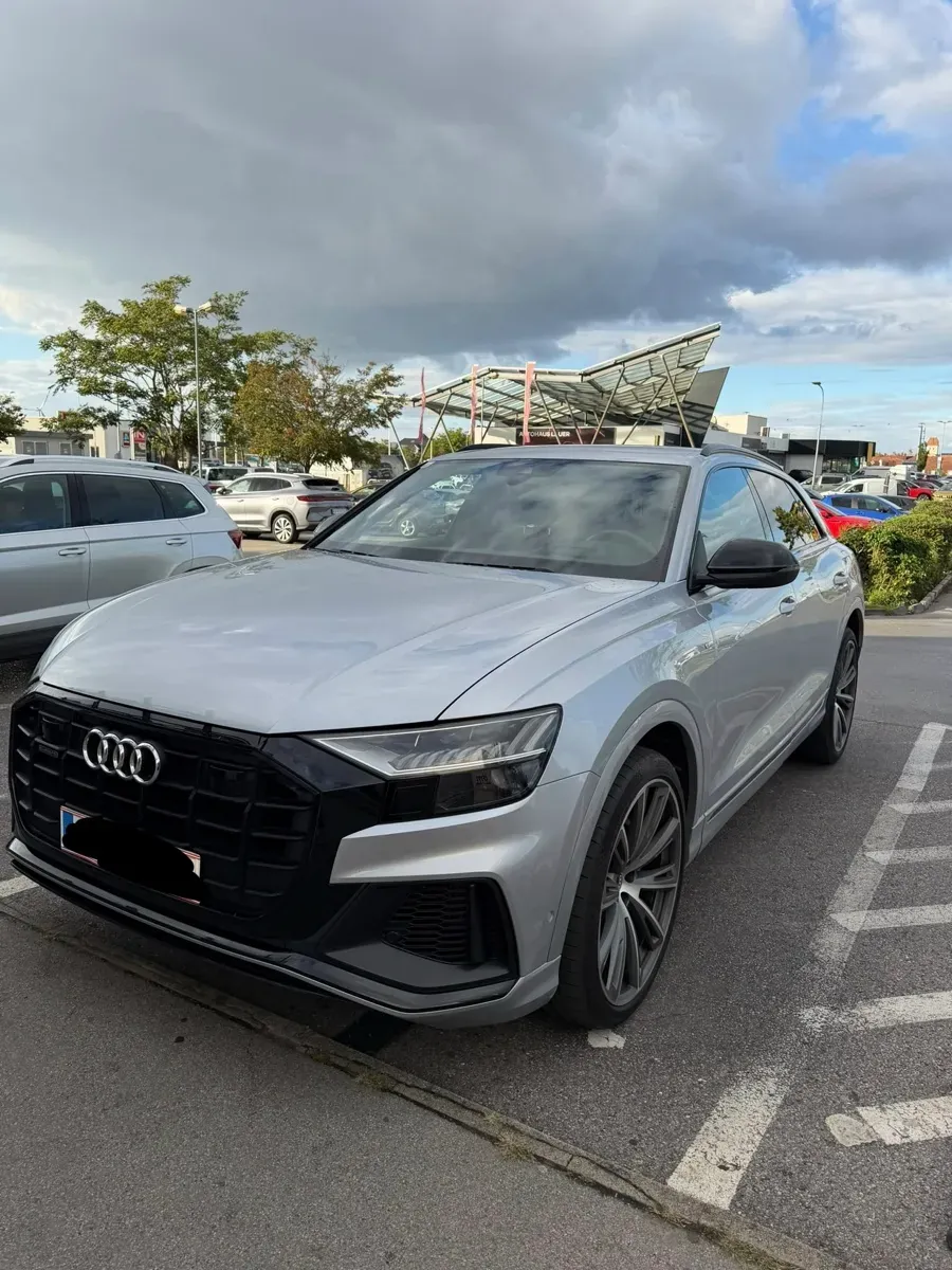 Audi Q8 2021 photo 3
