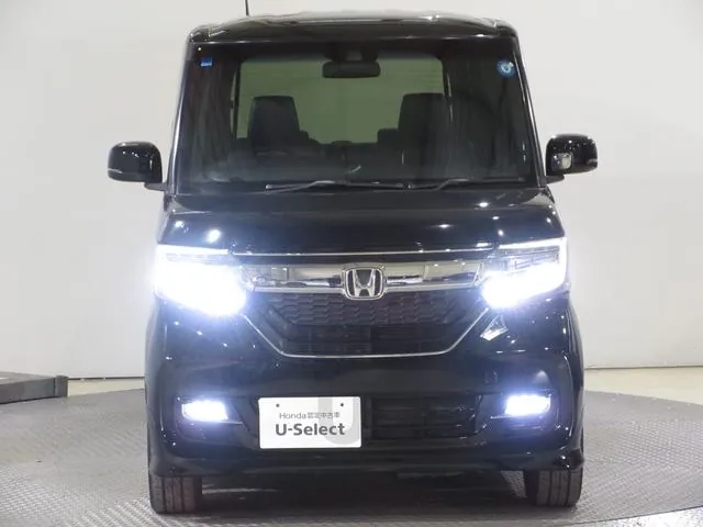 Honda N-Box 2018 photo 4