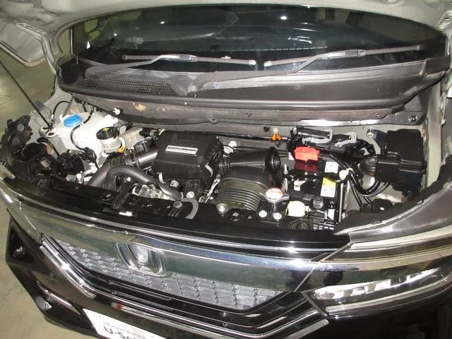 Honda N-Box 2018 photo 3