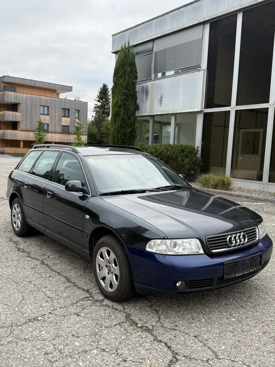 Audi A4 1999 photo 2