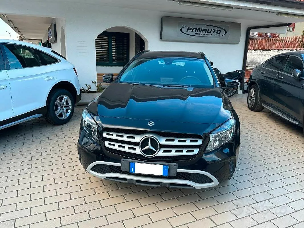 Mercedes-Benz Gla 2018 photo 2
