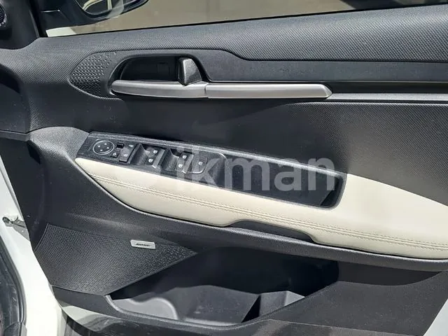Kia Sonet 2025 photo 4