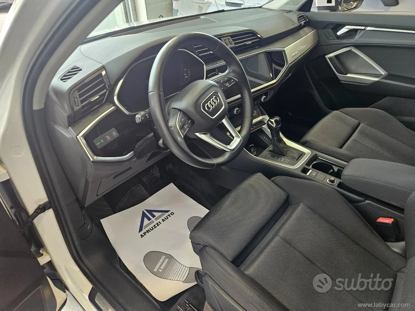 Audi Q3 2019 photo 5