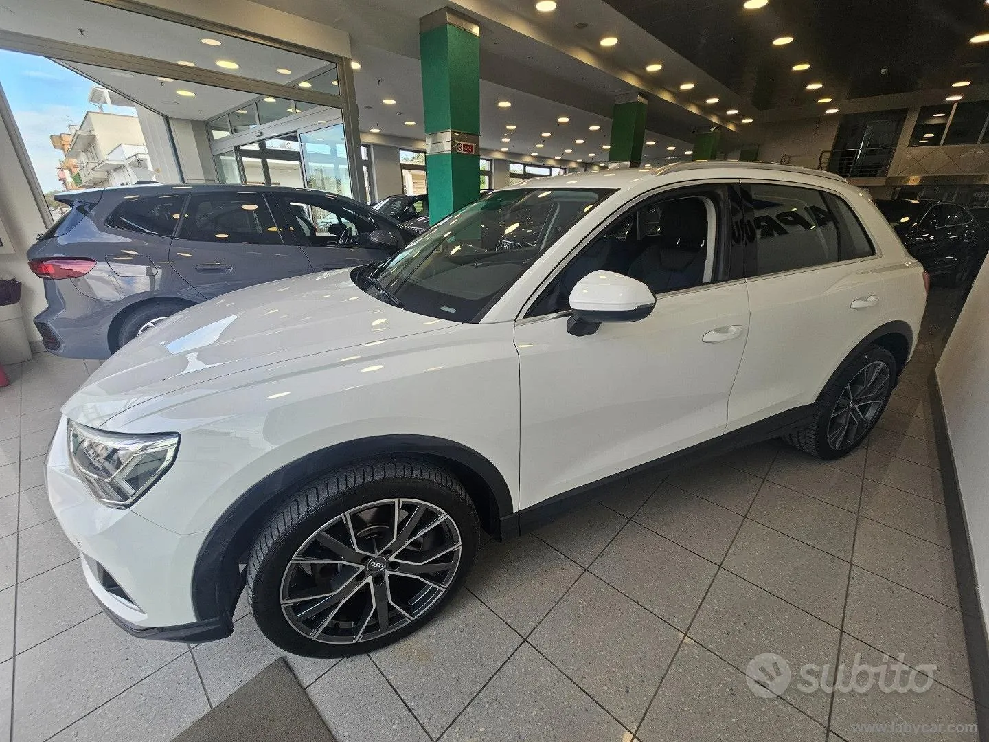 Audi Q3 2019 photo 4