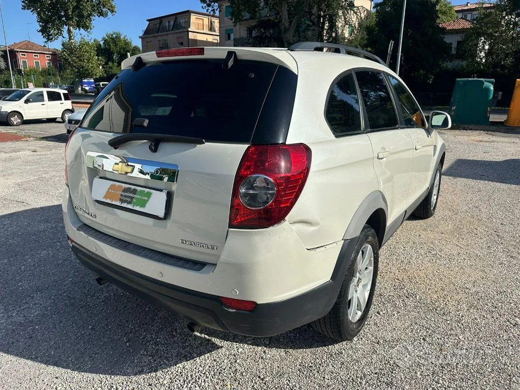 Chevrolet Captiva 2009 photo 4