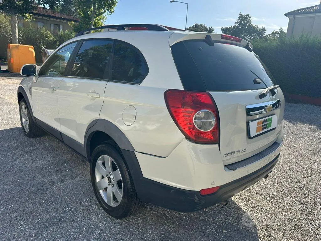 Chevrolet Captiva 2009 photo 5