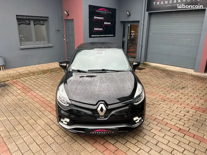 Renault Clio 2018 photo 2