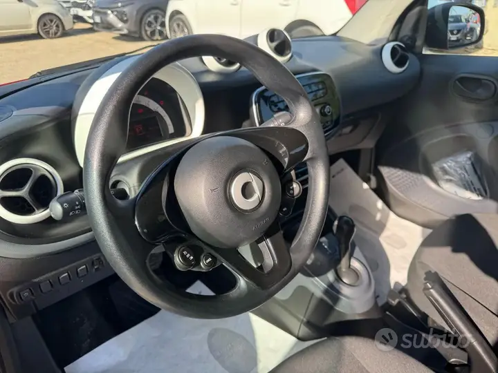 Smart Fortwo 2017 photo 4